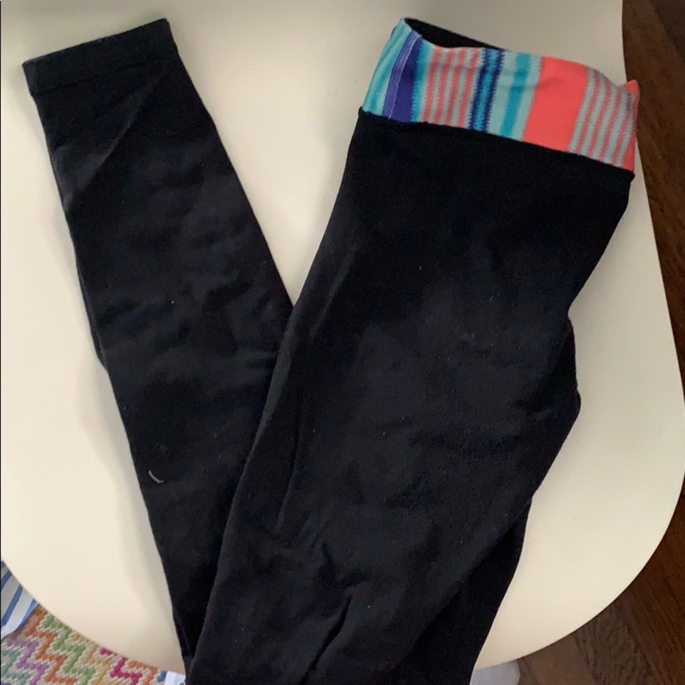 Black Ivviva leggings size 1. Youth size